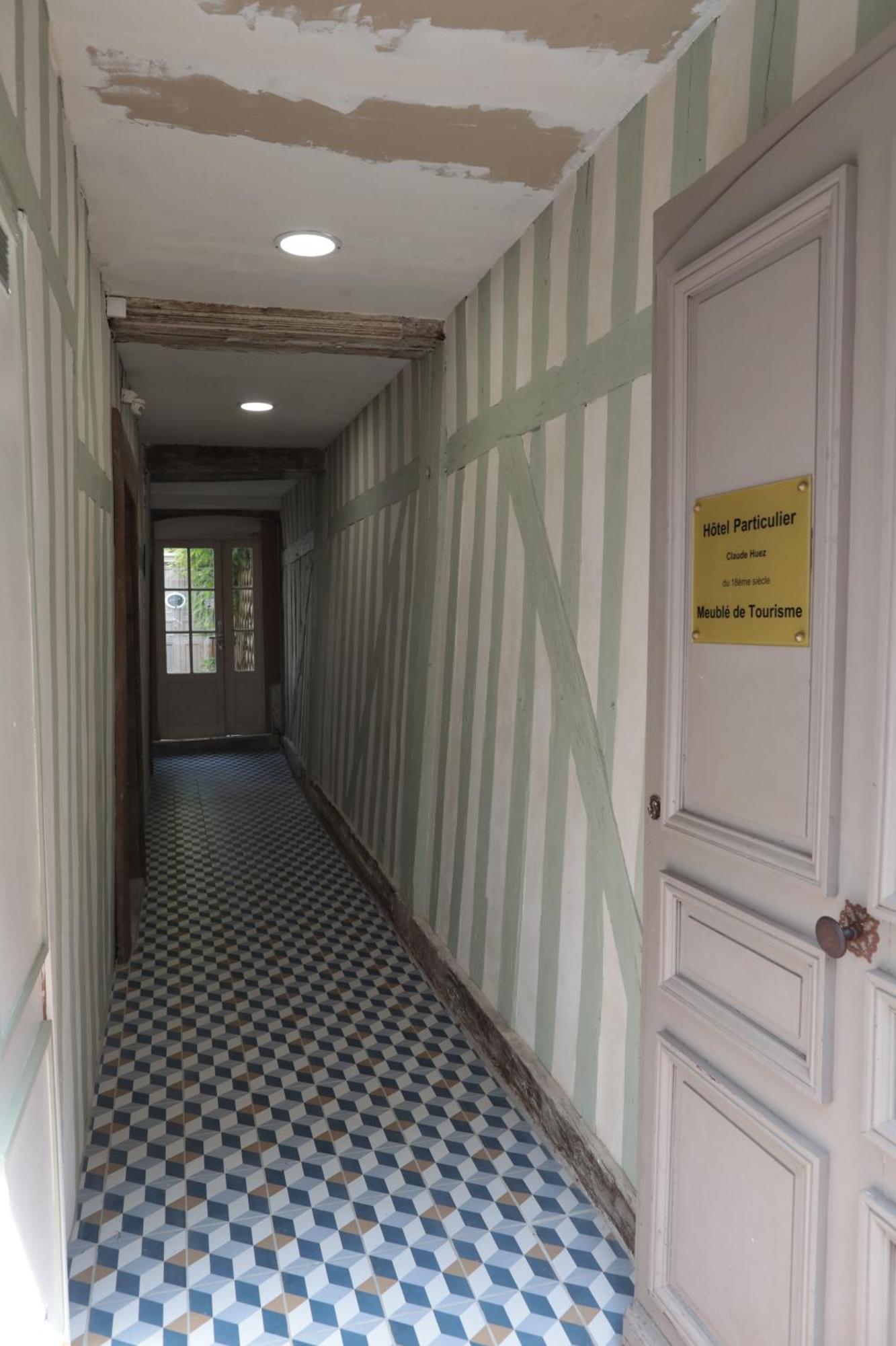 Jade House Hyper Centre Troyes Apartment ภายนอก รูปภาพ
